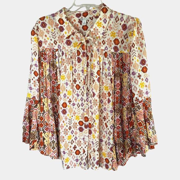 Cato Tops - Cato button up long bell sleeved boho flowy print top, size XL, EUC